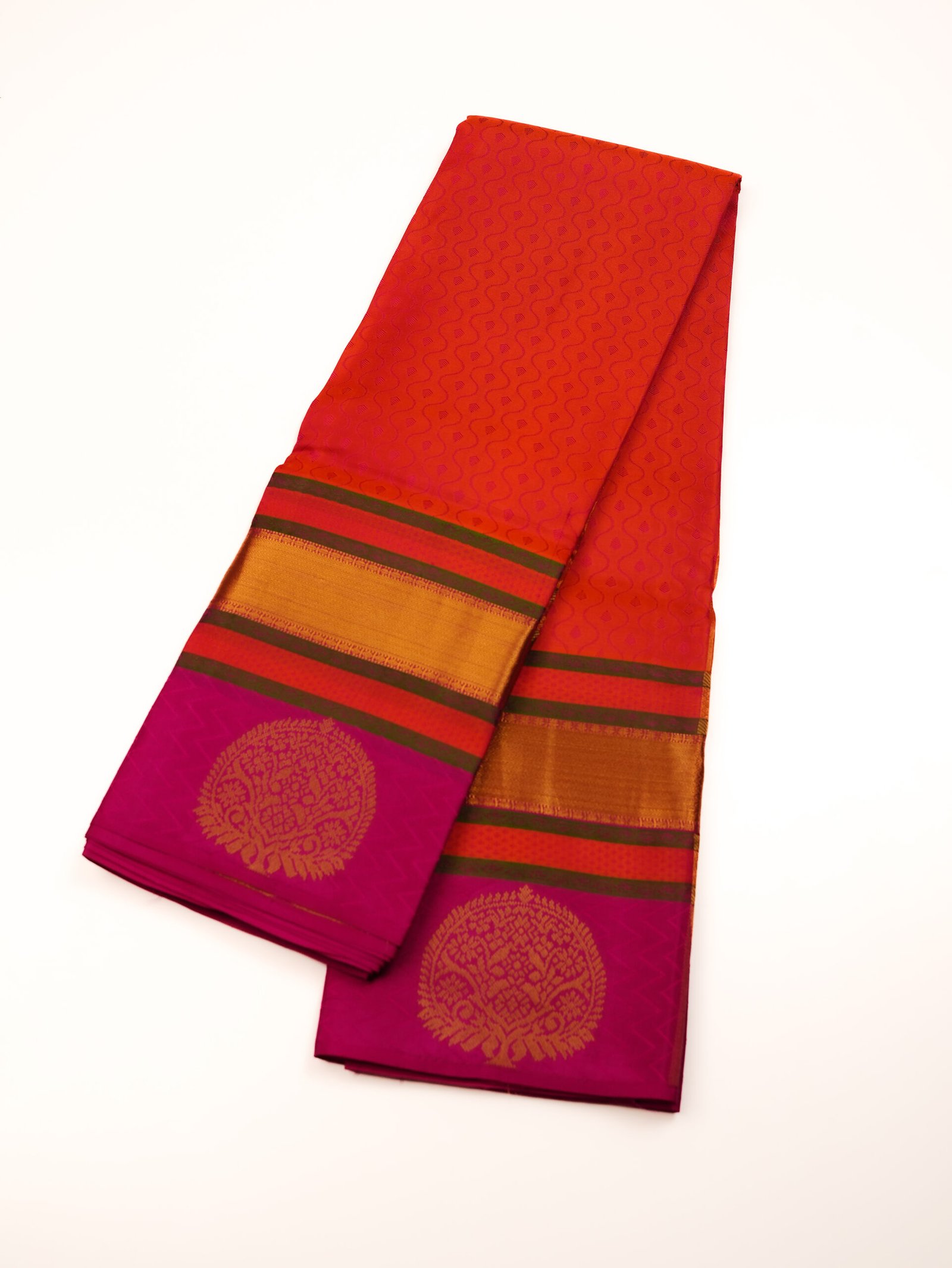 Orange and Magenta Pure Kanchipuram handloom saree - Image 3