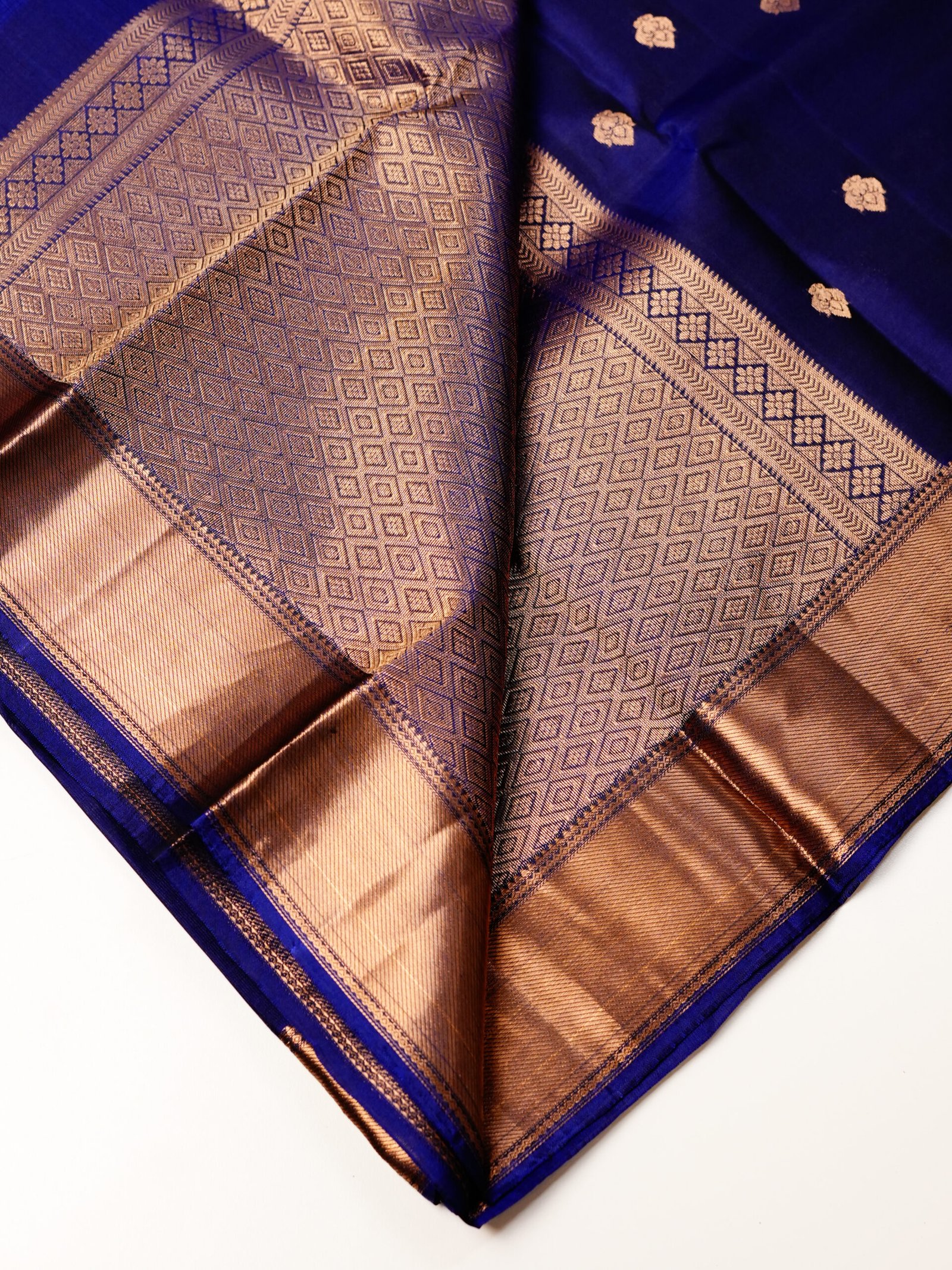 Royal Blue Pure Kanchipuram Silk Saree - Image 2