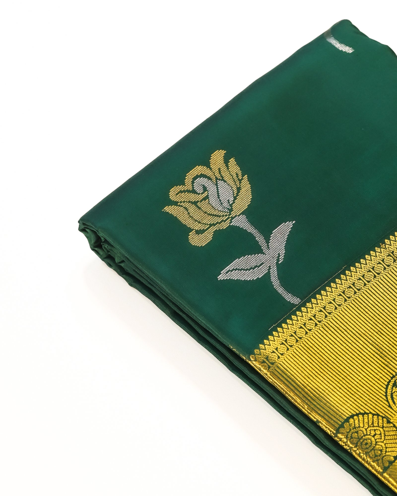 Emerald Green Pure Silk Saree - Image 5