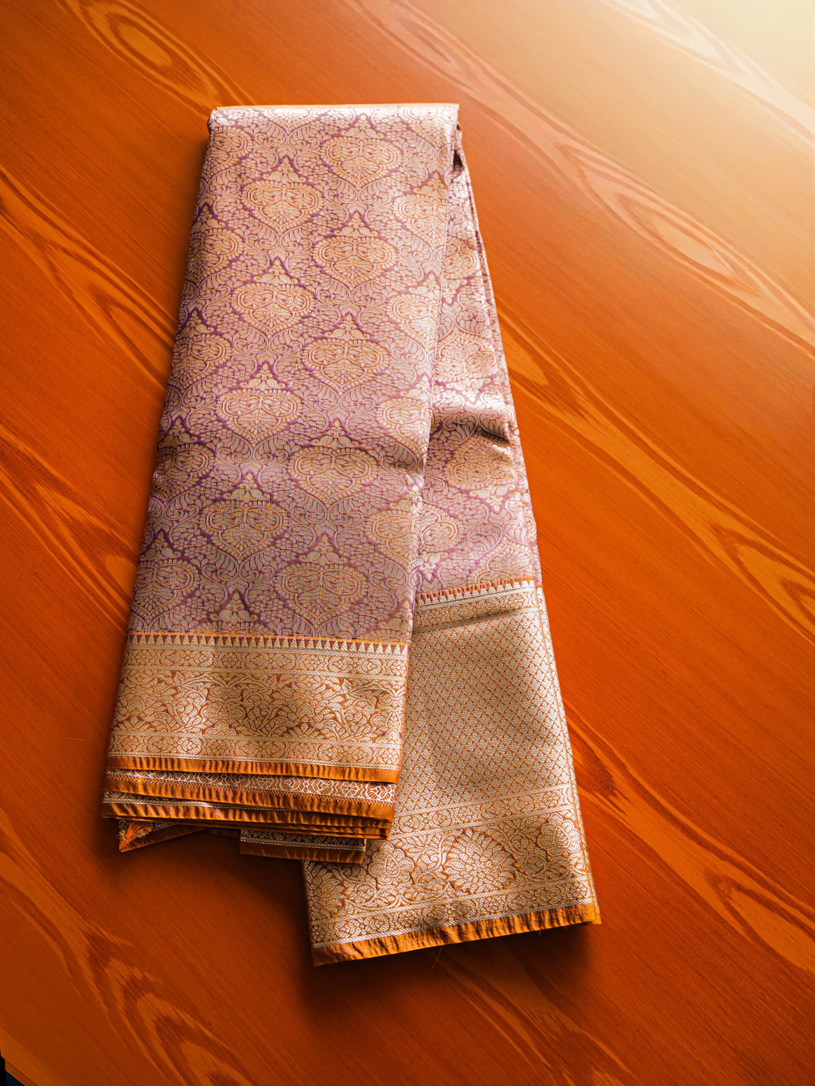 Lavender Gold Tissue Brocade Saree - Image 2