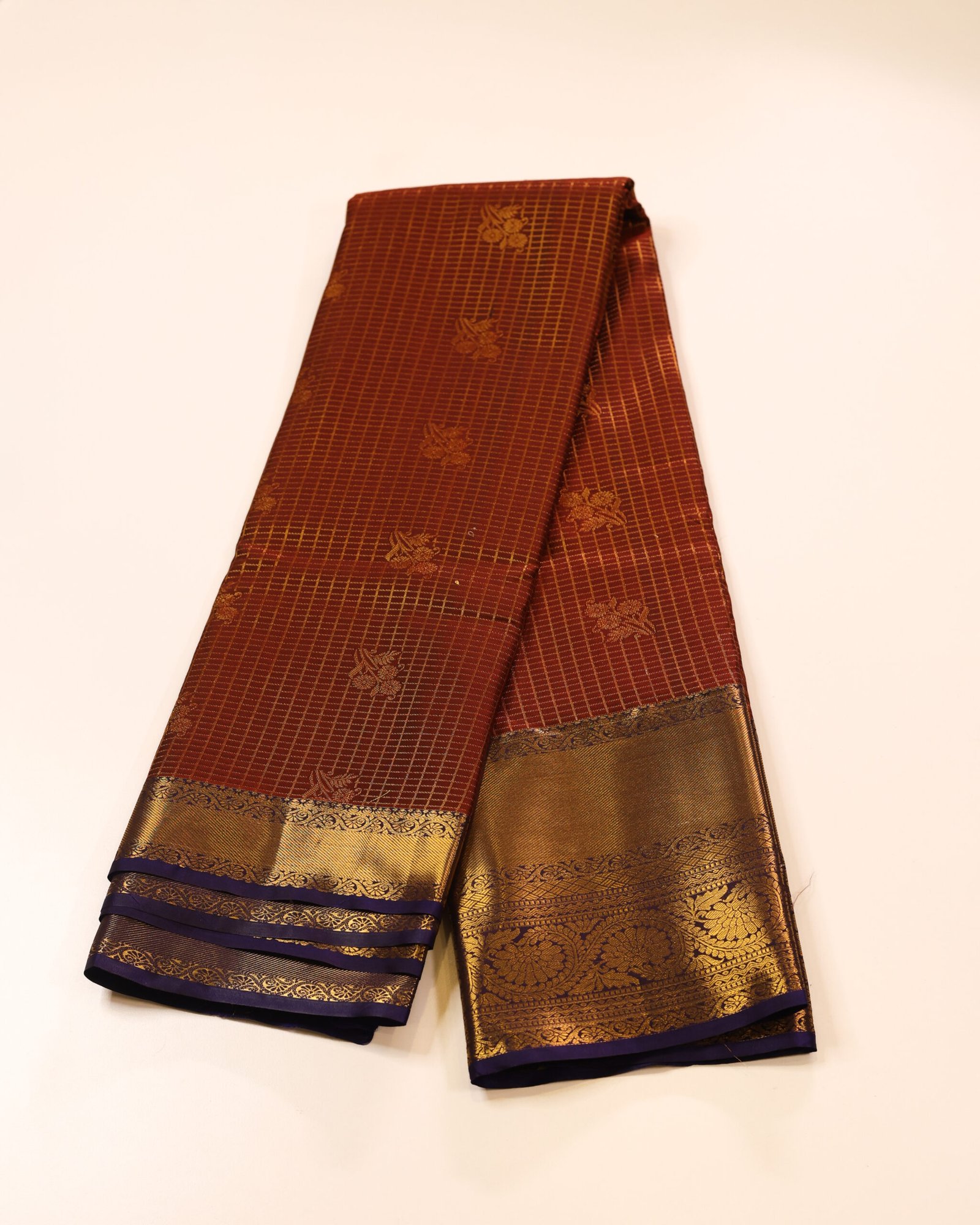 Copper Brown Soft Silk Saree - Image 3