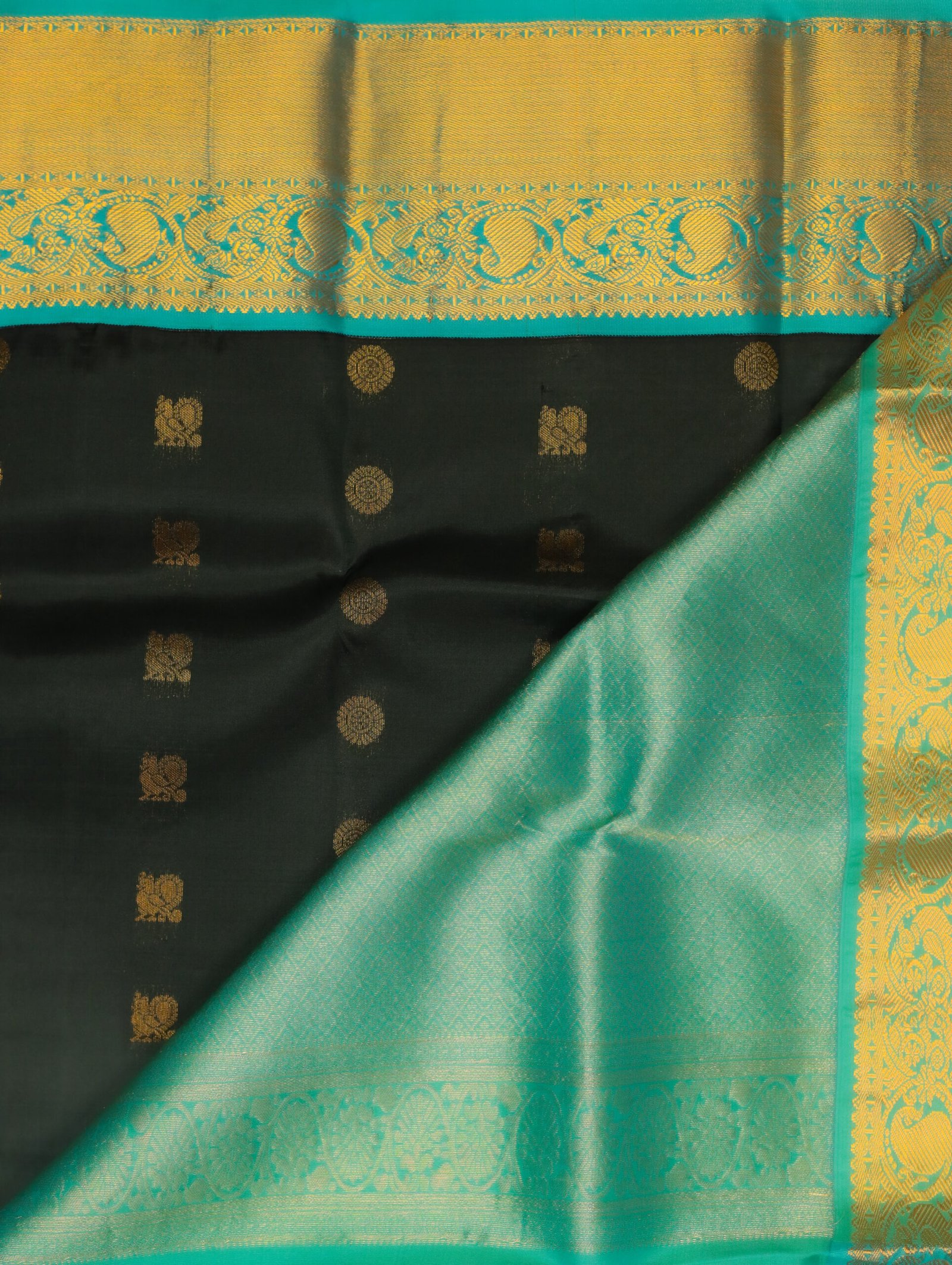 Black Green Pure Kanchipuram Saree - Image 2