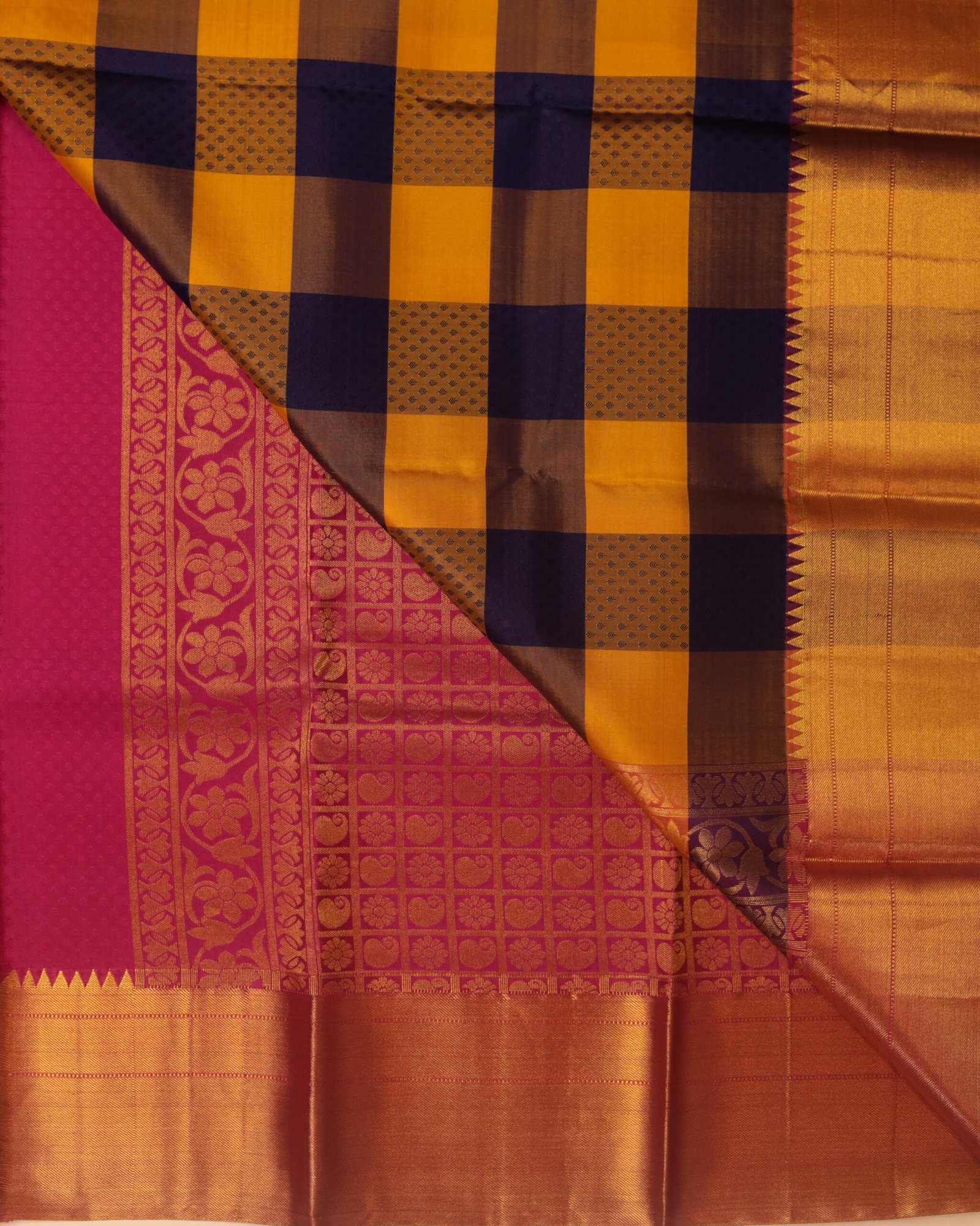 Multi Color Checked Pure Kanchipuram Saree - Image 3