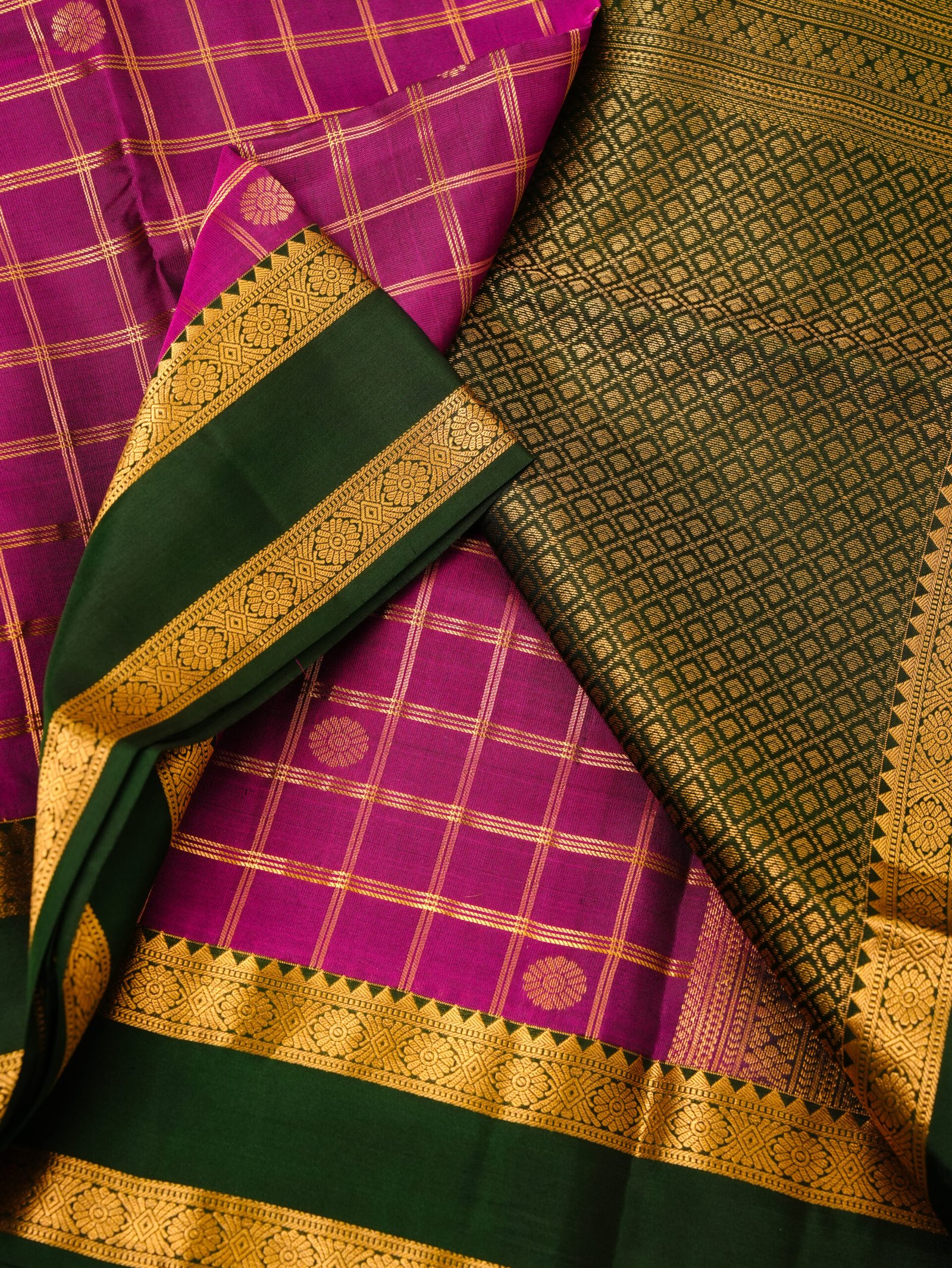 Magenta Pure Kanchipuram Silk Saree - Image 2