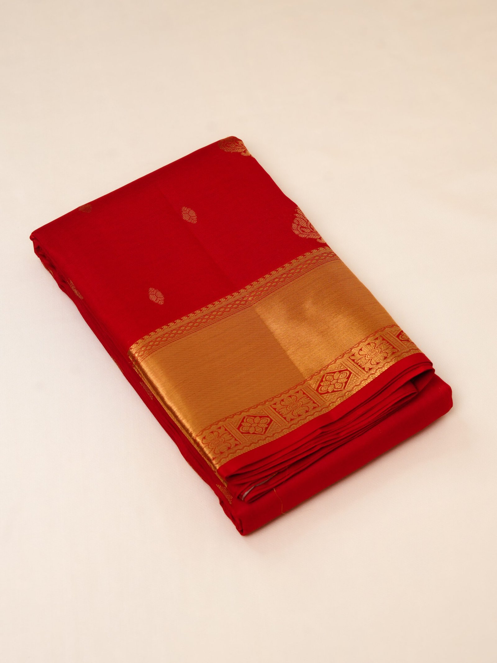 Bright Red Pure Kanchipuram Silk Saree