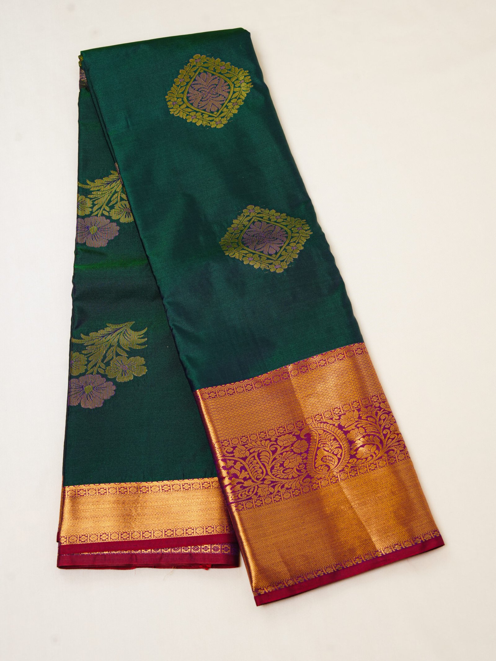 Emerald Green Semi Silk Saree - Image 2