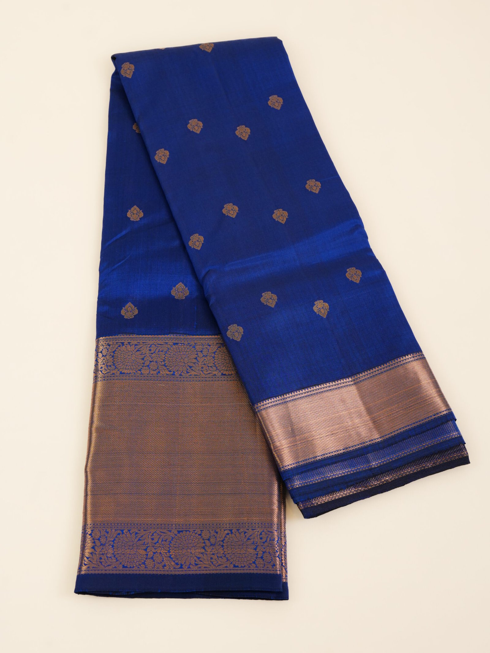 Royal Blue Pure Kanchipuram Silk Saree - Image 2