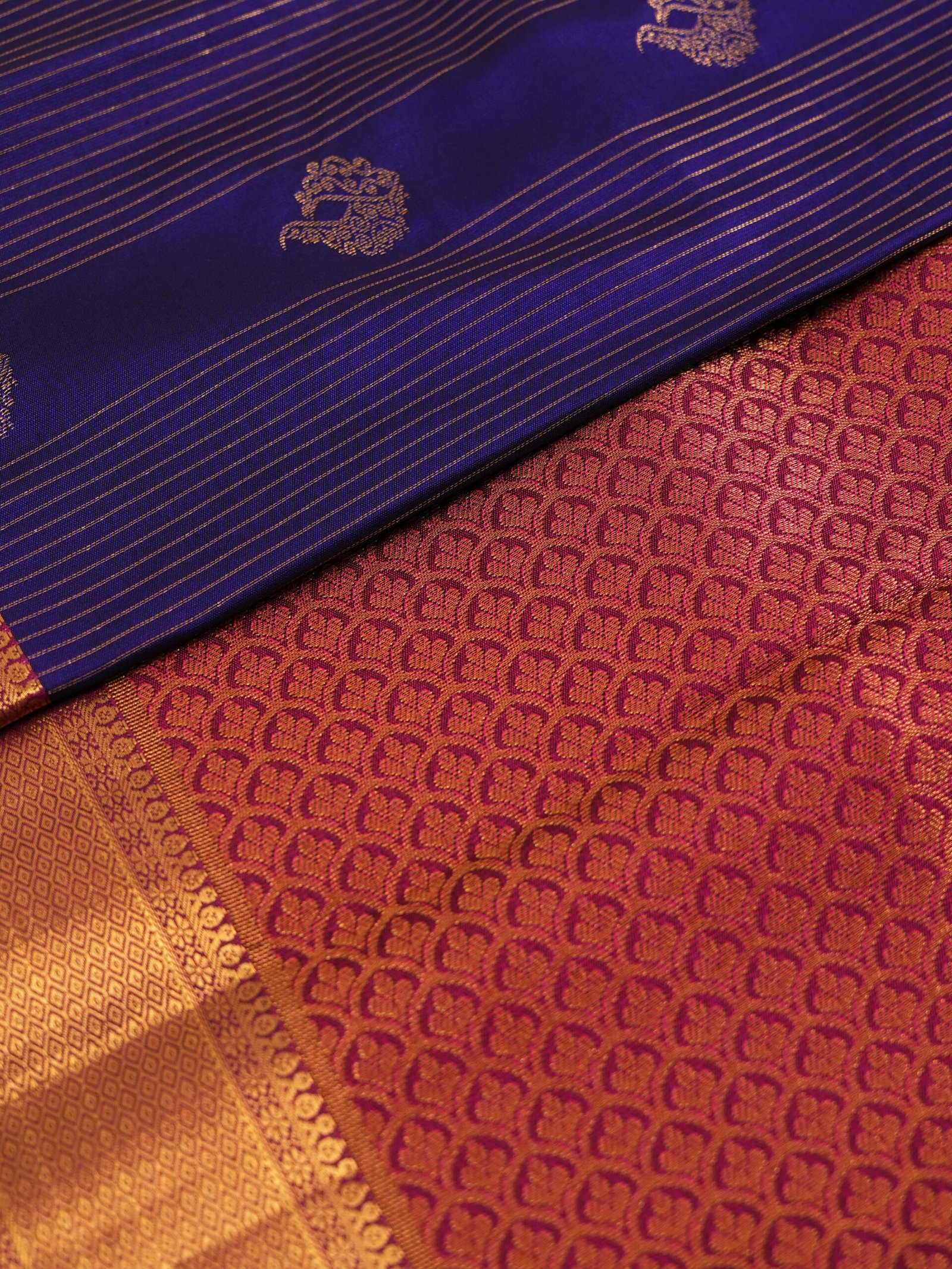 Royal Blue Semi Silk Line Saree - Image 3