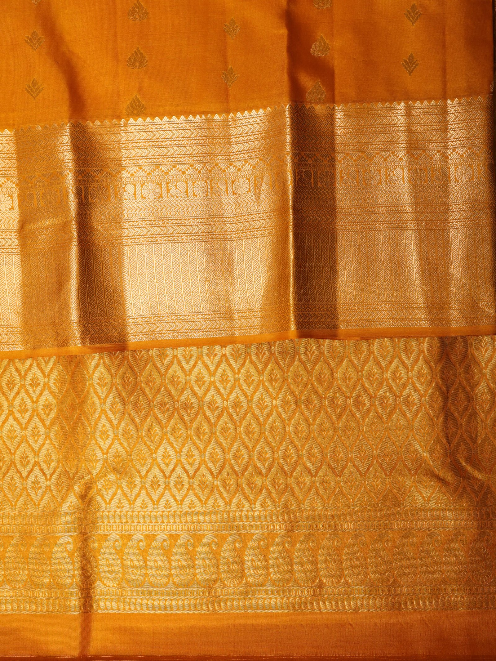 Golden Yellow Pure Kanjipuram Saree - Image 3