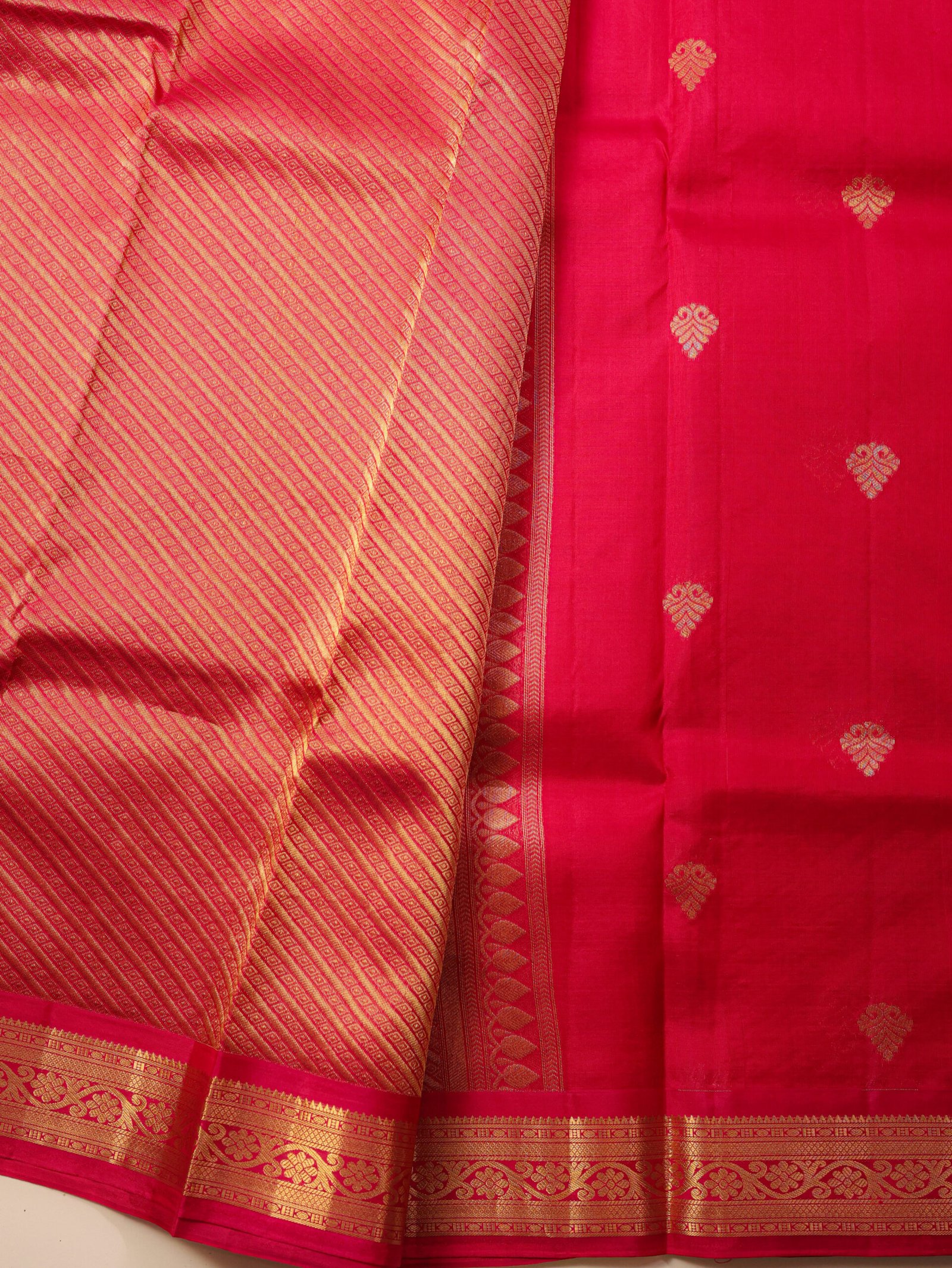 Rani Pink Pure Kanchipuram Silk Saree - Image 2