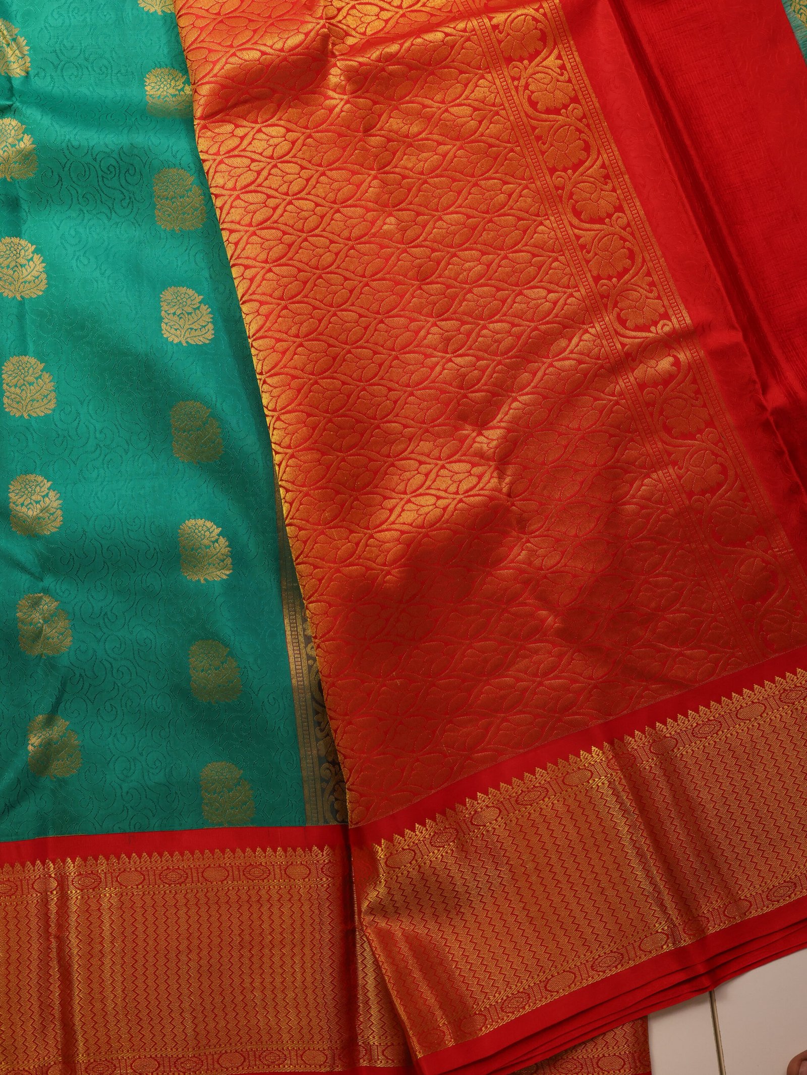 Teal Blue Pure Kanchipuram Saree - Image 2