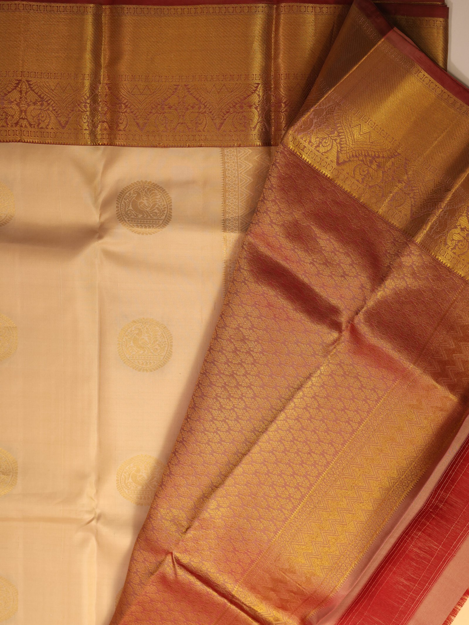 Cream Beige Pure Kanchipuram Silk Saree - Image 2