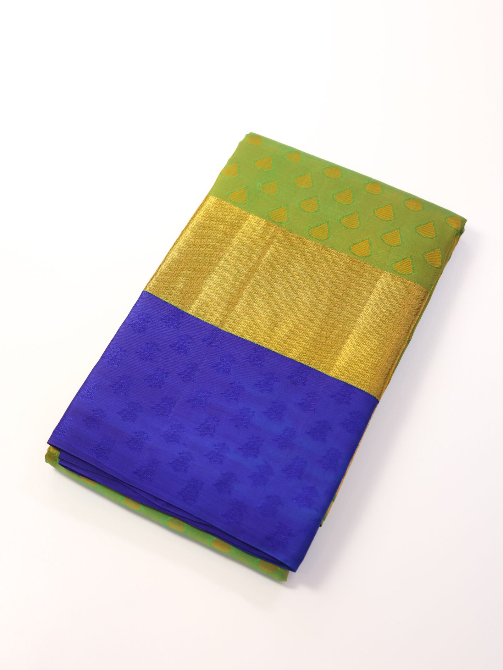 Parrot Green Pure Kanchipuram Saree