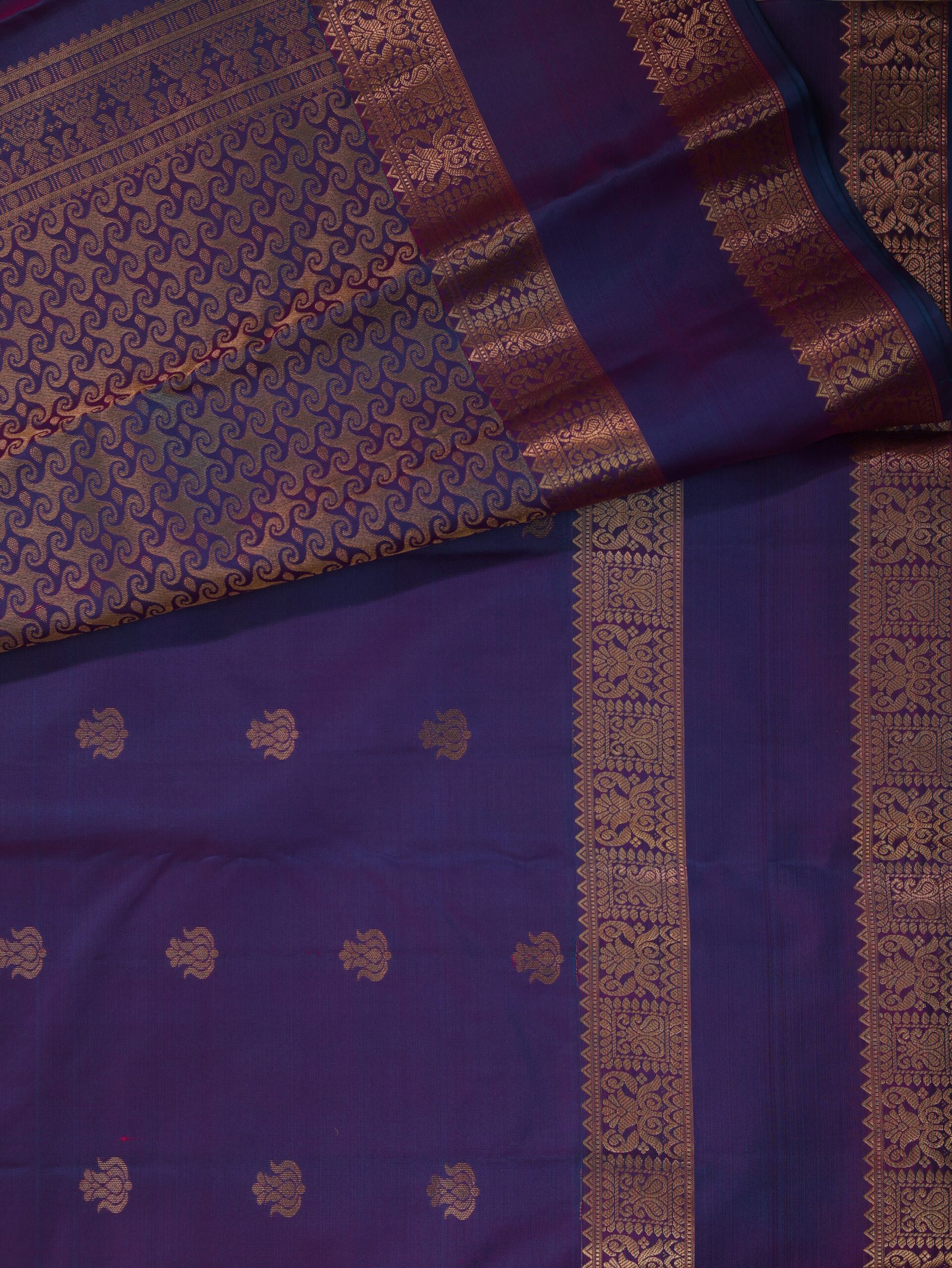 Royal Blue Pure Kanchipuram Saree - Image 2